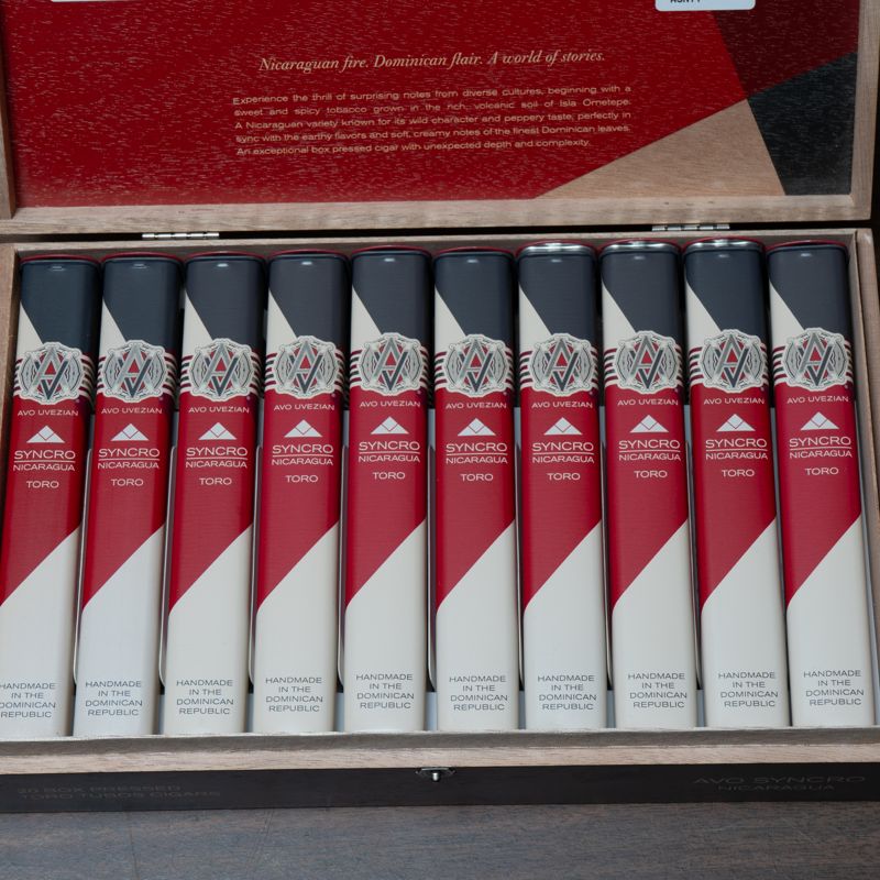 AVO Syncro Nicaragua Box-Pressed Toro (pk/5)