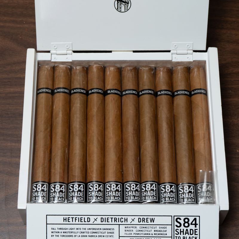 Blackened S84 Shade to Black by Drew Estate Corona (bx/20)