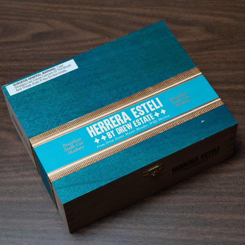 Herrera Esteli Brazilian Maduro by Drew Estate 50x5 Grande (bx/25)