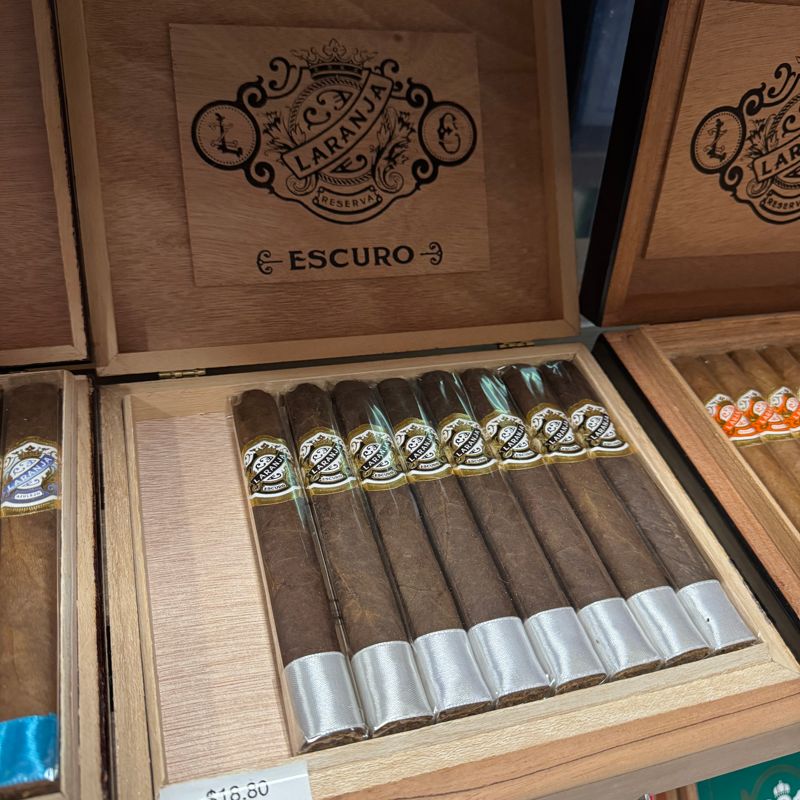Espinosa Laranja Reserva Escuro Corona Gorda (bx/10)