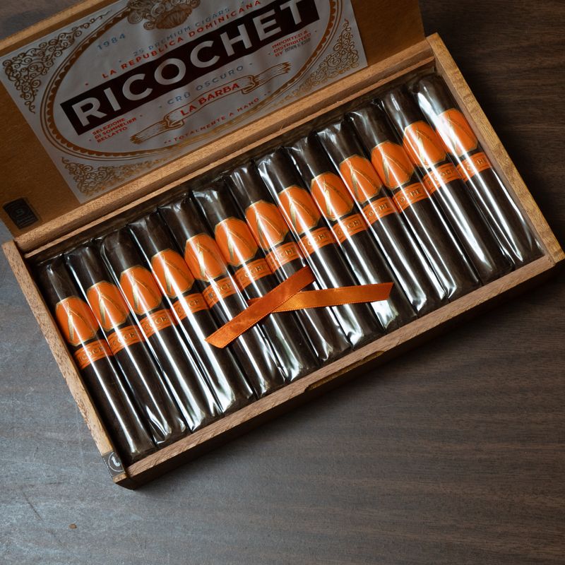 La Barba Ricochet Corona (bx/25)