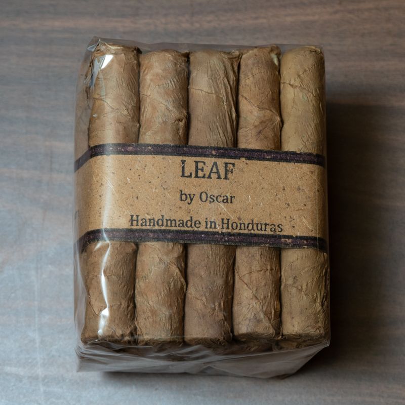 Leaf by Oscar Connecticut Toro Single (pk/20)