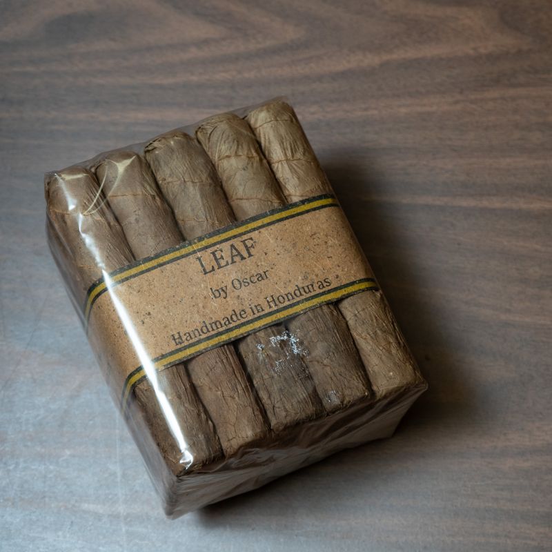Leaf by Oscar Sumatra Toro Single (pk/20)