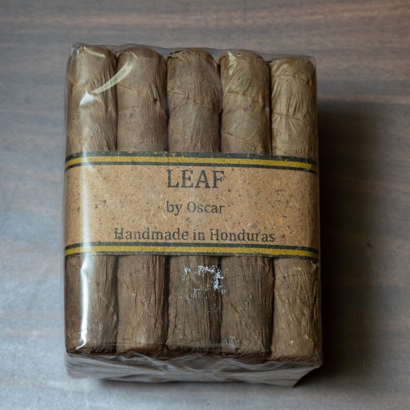 Leaf by Oscar Sumatra Toro Single (pk/20)