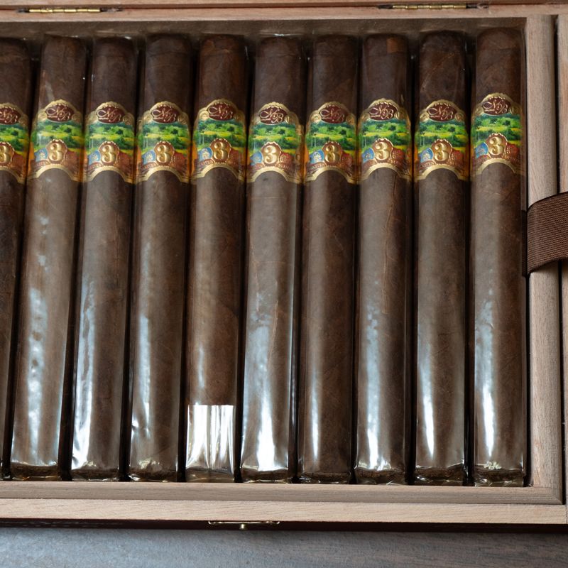 Oliva Master Blends 3 Robusto (bx/20)