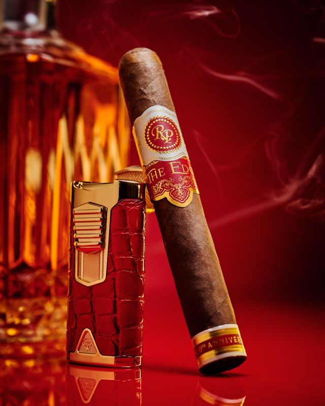Rocky Patel The Edge 20th Anniversary Robusto (bx/20)