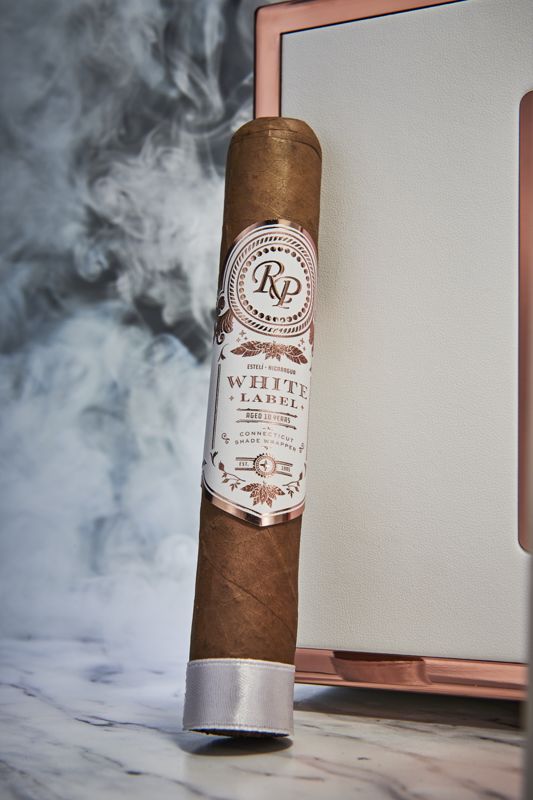 Rocky Patel White Label Robusto Single (bx/20)
