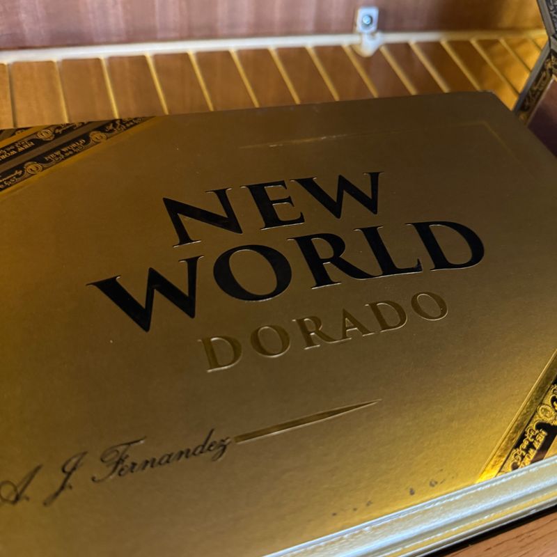 AJ Fernandez New World Robusto Single (bx/21)