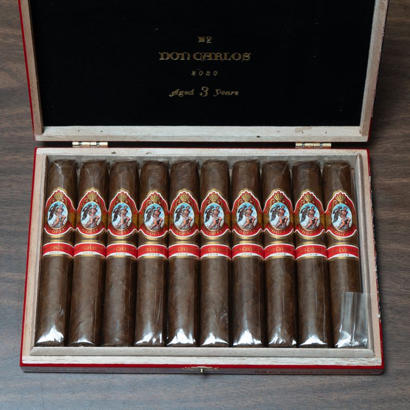 God of Fire by Don Carlos Robusto Tubos Single (bx/8)