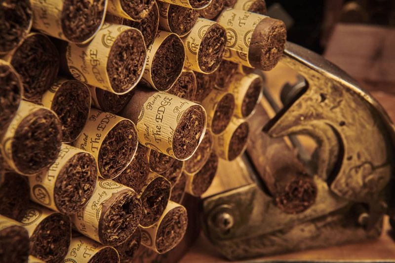 Rocky Patel The Edge Corojo Toro Corojo Single (bx/20)