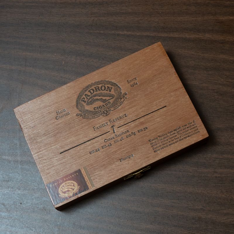 Padron Family Reserve Natural No. 85 Single (bx/10)
