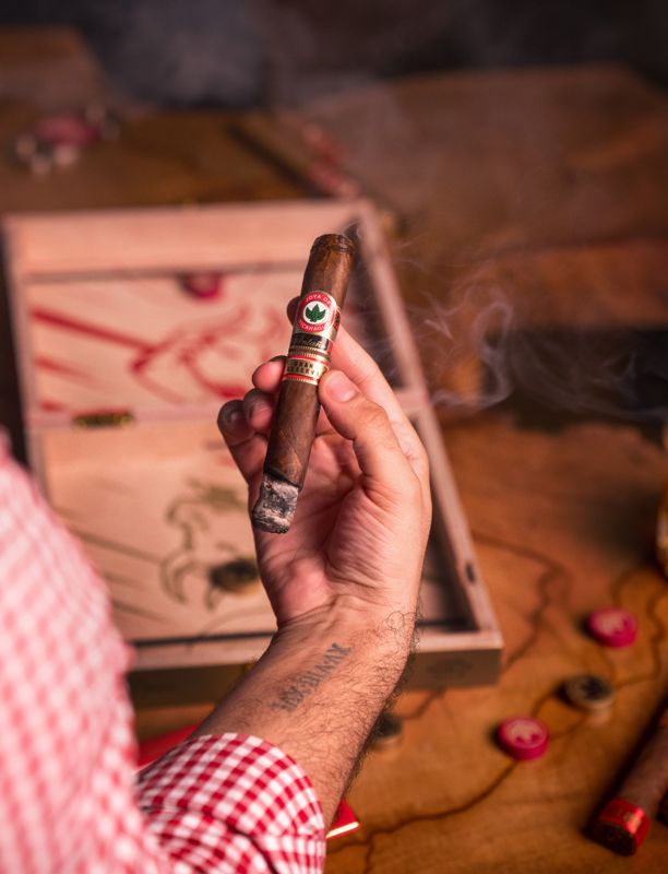 Joya de Nicaragua Antaño Collection Assortment - Power Play Sling Puck (bx/20)