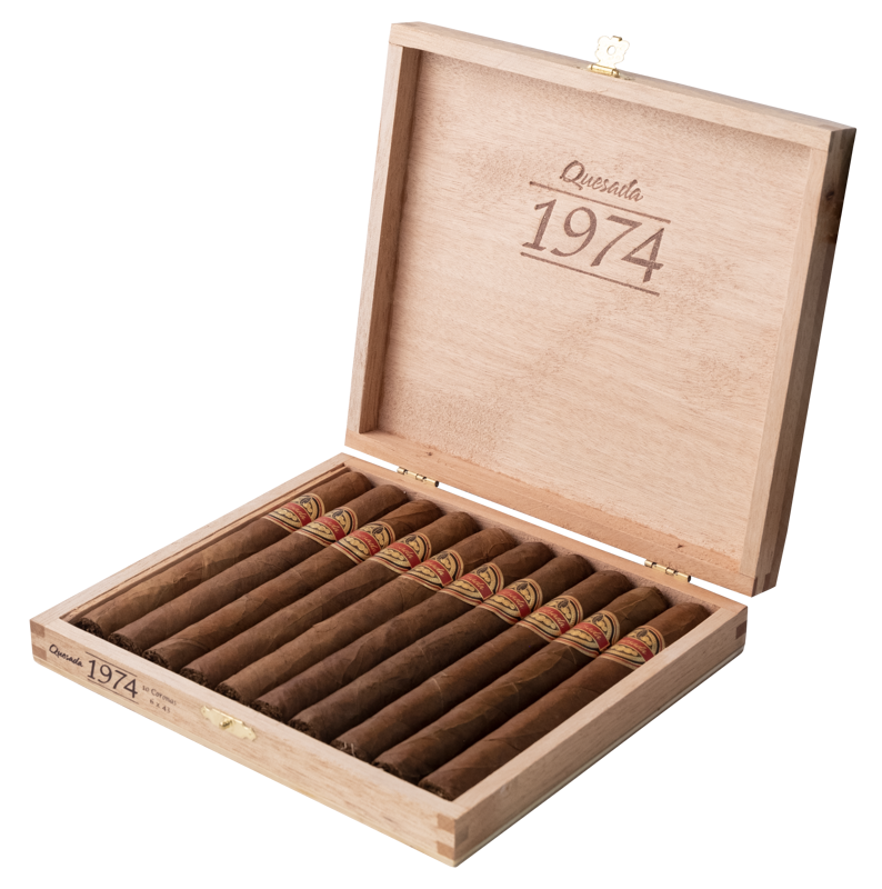 Quesada 1974 Corona (pk/5)