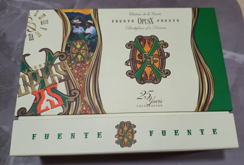 Arturo Fuente Fuente Fuente OpusX 25th Aniversario Tributo (bx/25) Single