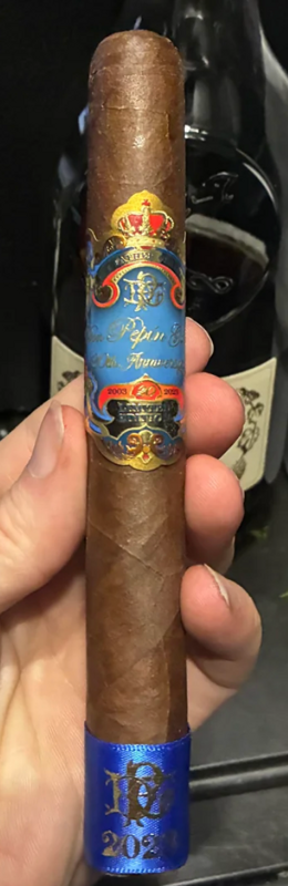 Don Pepin Garcia 20th Anniversary Toro Extra (bx/20) Single