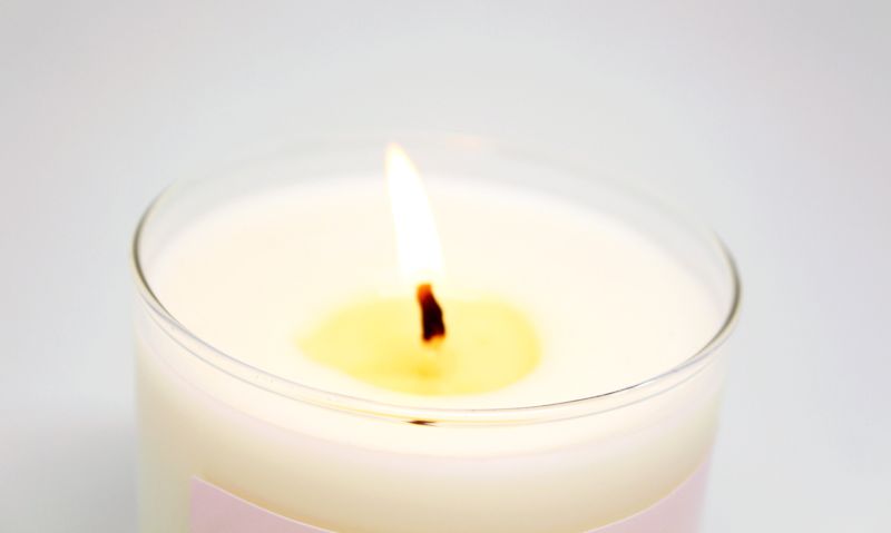 Amber & Wood Soy Candle