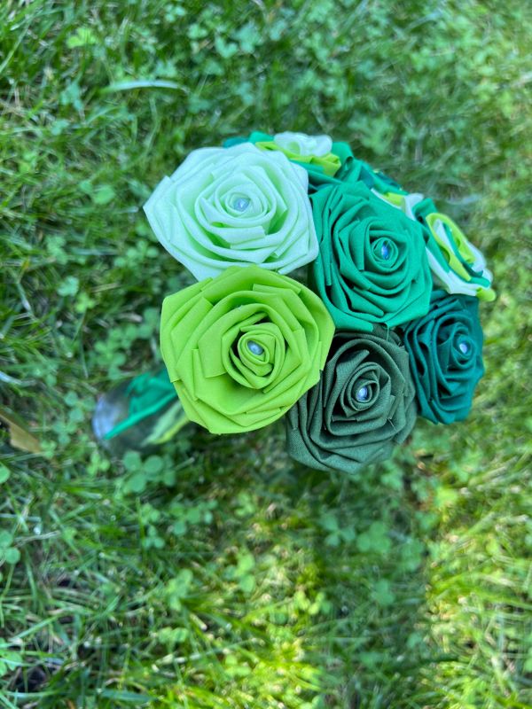 Green Fabric Cotton Roses with Stems, Ombré Flower Bouquet, Green Rose, Second Anniversary, Cotton Roses, Cotton Anniversary, Gift for Her