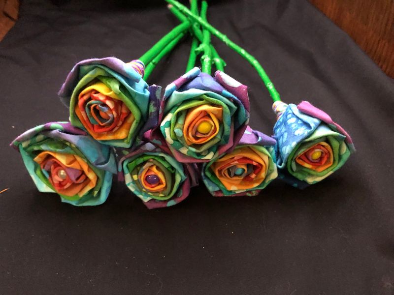 Tye Dye Rainbow Fabric Roses with Stems, Wedding Bouquet, Birthday Gift, Tie Dye Rainbow Roses, Unique Roses, Fabric Flowers