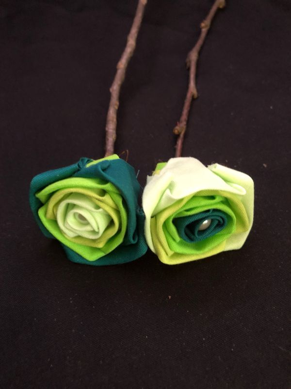 Green Cotton Roses with Stems, Green Ombré Flower Bouquet, Green Rose, Green Ombré Roses, Cotton Anniversary, 2nd Anniversary, Gift for Her