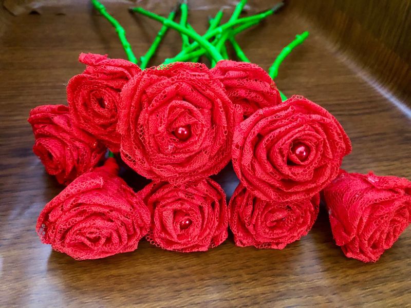 Red Lace Roses with Stems, Red Lace Flower Bouquet, Lace Flowers, Lace Roses, Red Roses, 13th Wedding Anniversary Gift, Wedding Bouquet