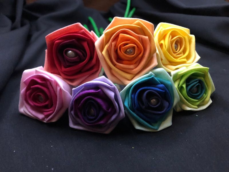 Ombre Rainbow Cotton Roses with Stems, Rainbow Rose Wedding Bouquet, Rainbow Bouquet, Cotton Roses, Cotton Anniversary, Second Anniversary