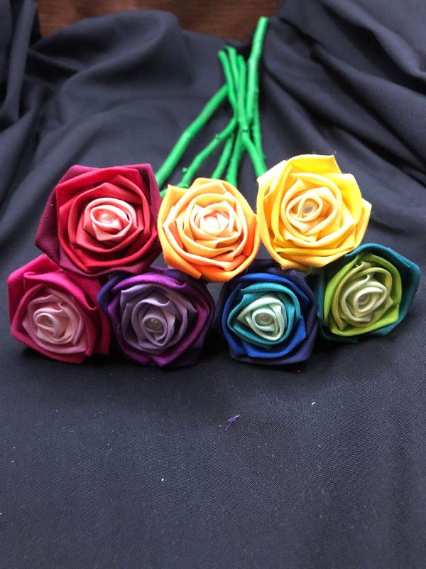 Ombre Rainbow Cotton Roses with Stems, Rainbow Rose Wedding Bouquet, Rainbow Bouquet, Ombre Bouquet, Cotton Anniversary, 2nd Anniversary