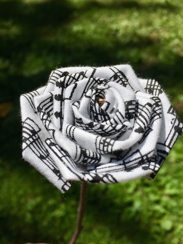 Sheet Music Cotton Roses with Stems, Wedding Bouquet, Birthday Gift, Sheet Music Roses, Gift for Her, Cotton Anniversary, Second Anniversary