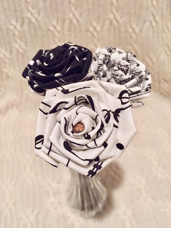 Sheet Music Cotton Roses with Stems, Wedding Bouquet, Birthday Gift, Sheet Music Roses, Gift for Her, Cotton Anniversary, Second Anniversary