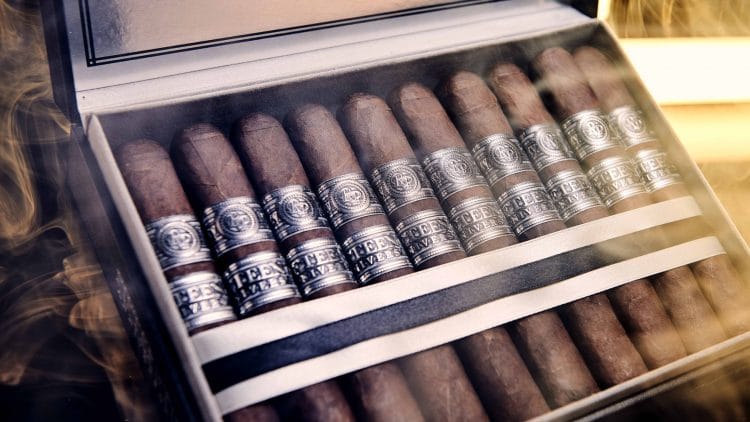 Cigar Rocky Patel Fifteenth Anniversary 22