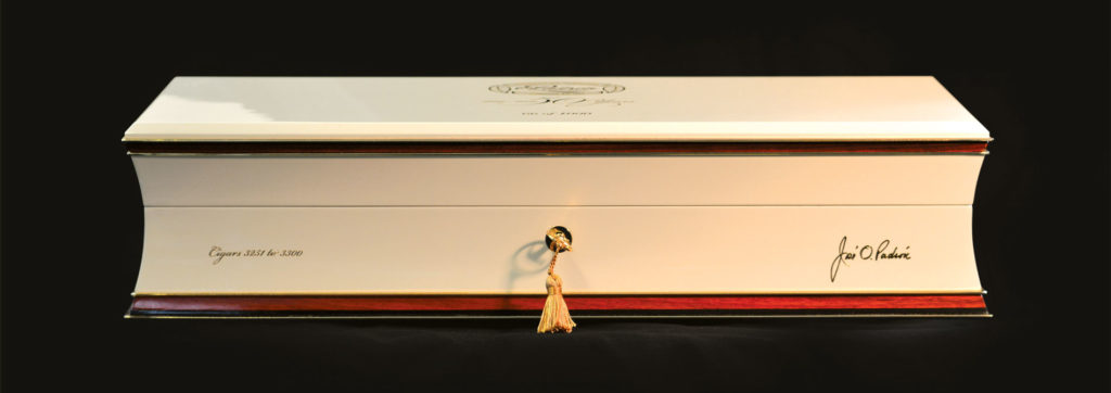 Padrón 50th Anniversary Humidor front