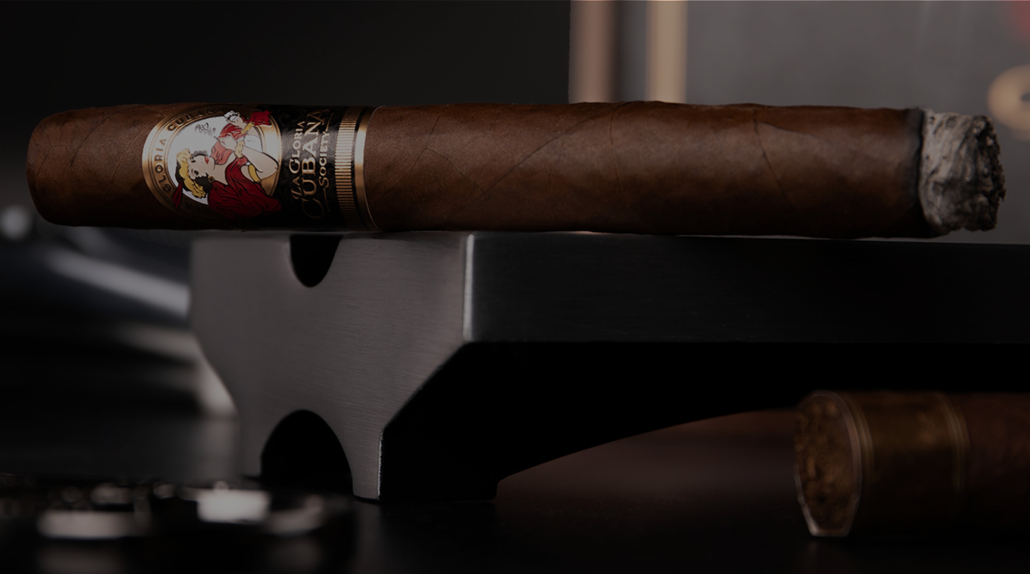 2023 Society Cigar Hero Image