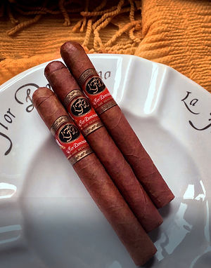 La Flor Dominicana Air Bender cigars on branded ashtray