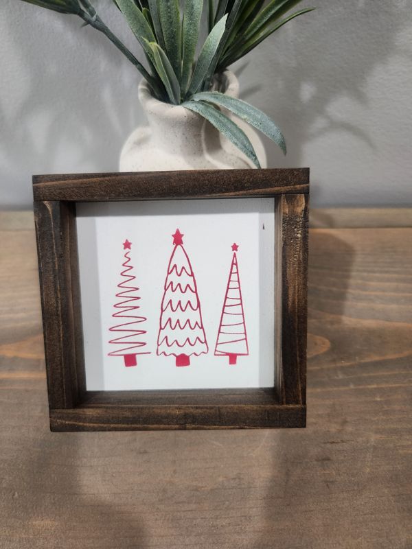CHRISTMAS - 3 RED TREES 4X4