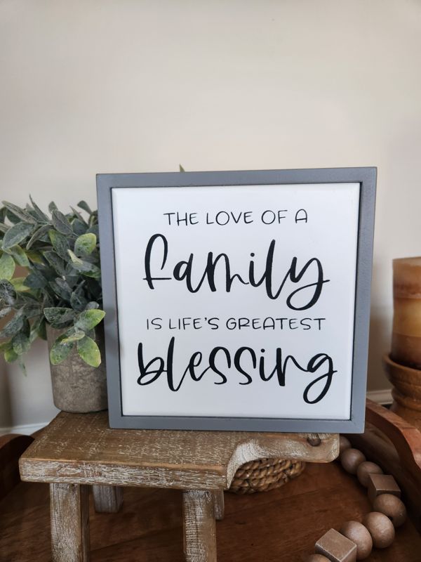 THE LOVE OF A FAMILY (Gray Frame)