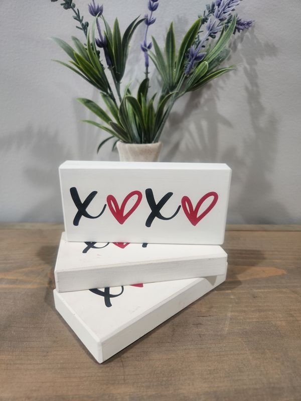 X HEART X HEART WOOD BLOCK