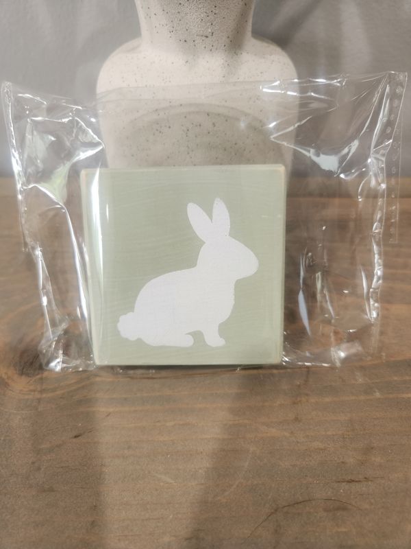 GREEN MINI PROFILE BUNNY SIGN