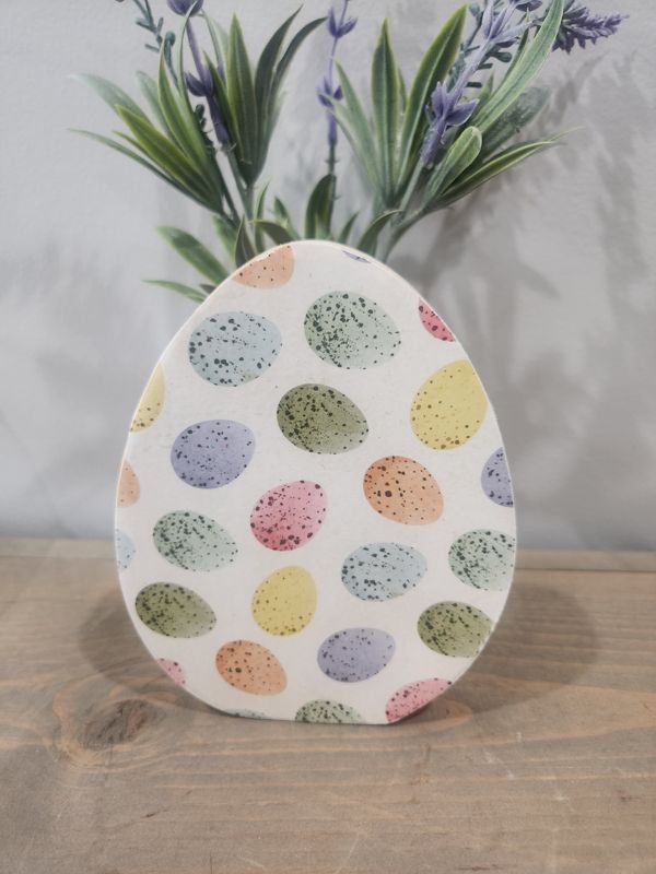 LARGE FREE STANDING EGG - EGG PATTERN