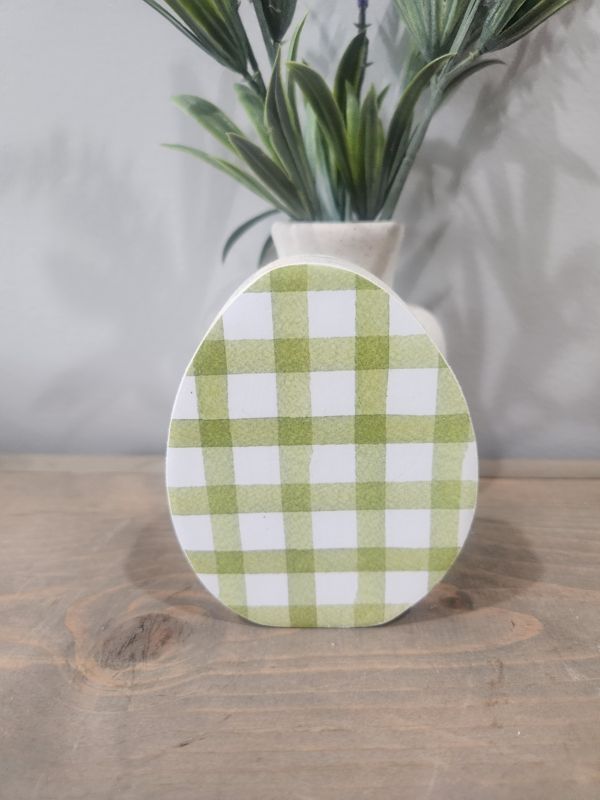 SMALL FREE STANDING EGG - GREEN PATTERN
