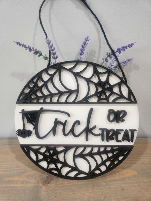 TRICK OR TREAT DOOR HANGER