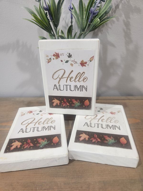 HELLO AUTUMN SMALL WHITE SIGN