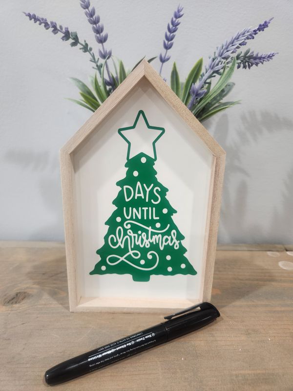 DAYS UNTIL CHRISTMAS COUNTDOWN INCUDES DRY ERASE MARKER - GREEN TREE