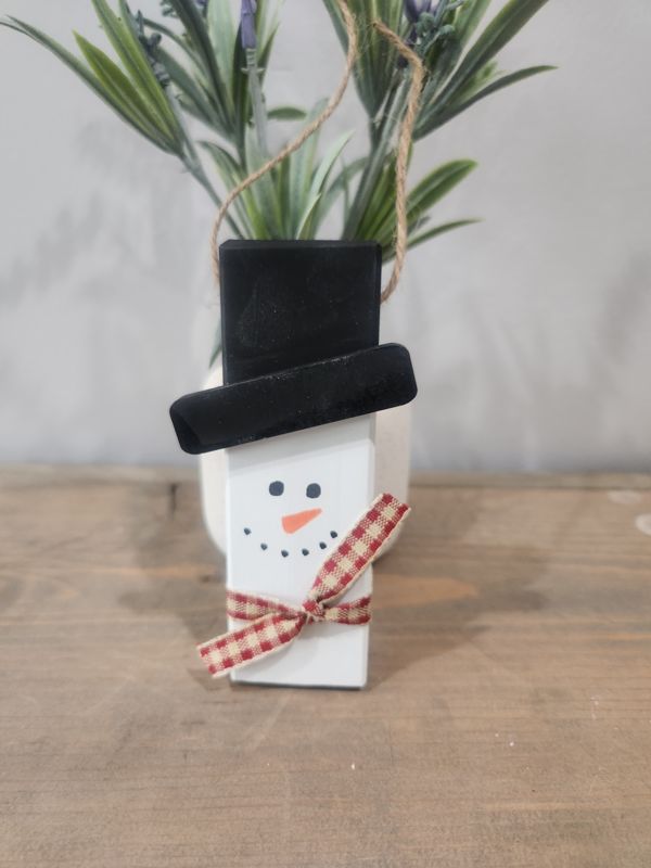 WOOD SNOWMAN ORNAMENT