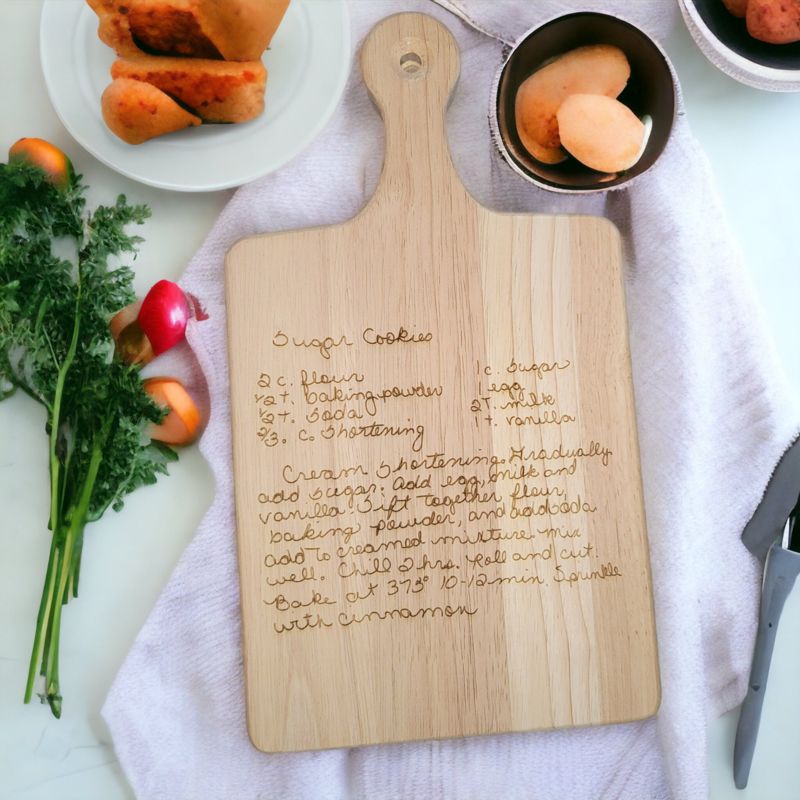 Personalized Wooden Keepsake Board with Handwritten Family Recipe
