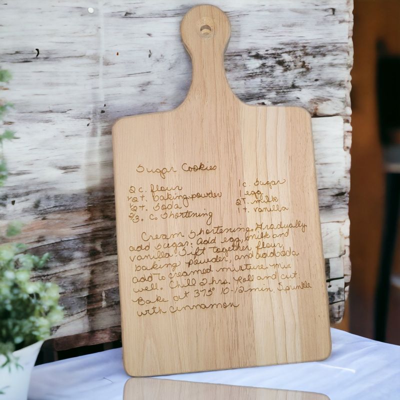 Personalized Wooden Keepsake Board with Handwritten Family Recipe
