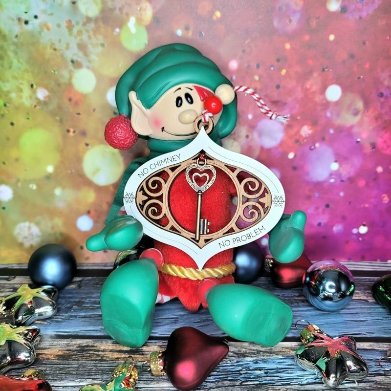 Magical Santa Key Ornament: Handcrafted, Laser-Cut, and Customizable for Enchanting Holiday Moments