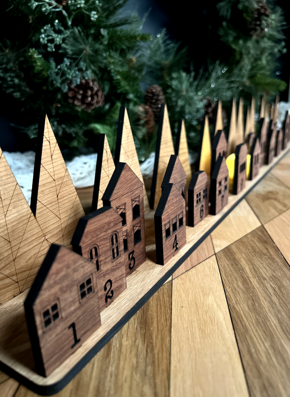 Handcrafted Laser-Cut Advent Calendar: Charming Village Scene with Numbered Buildings and Flickering Candles – Personalize Your Holiday Countdown!