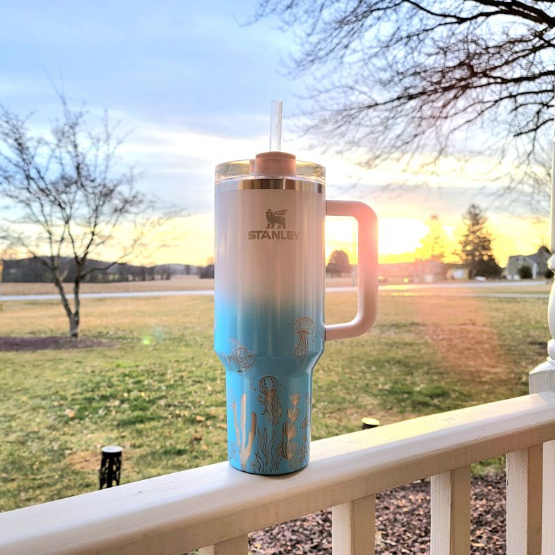 Stanley 40oz Target Exclusive Tie Dye HTF **FREE KEYCHAIN ** Citron Ocean Peach Wisteria Tie Dye Brand New (Brilliant White, Plain - No Engraving)