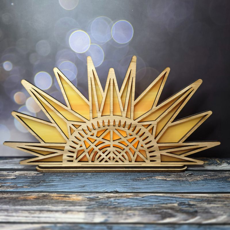 Handcrafted Sunburst Lamp, Artisan Sunburst Lamp: Handcrafted Wooden Rustic Decor with UV-Printed Hickory & Flickering Candle Effect