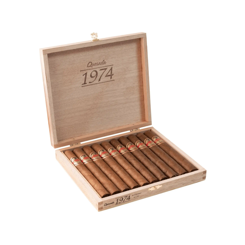 Quesada 1974 Corona (bx/10)