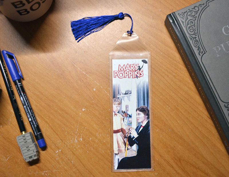 Mary Poppins and Jane Banks 7.75 x 2.30 Bookmark with Tassel